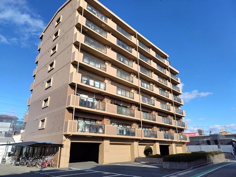 兵庫県　マンション　8階建　SRC造　1棟　34戸